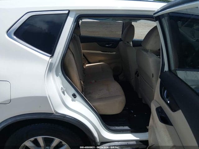 2017 NISSAN ROGUE SV 8