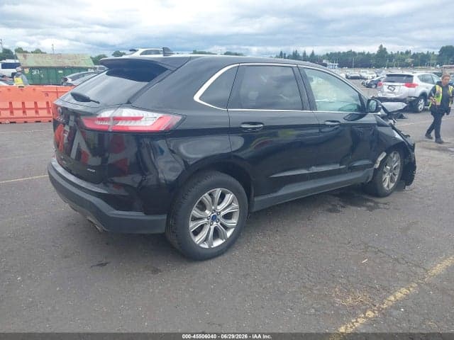 2022 FORD EDGE TITANIUM 4