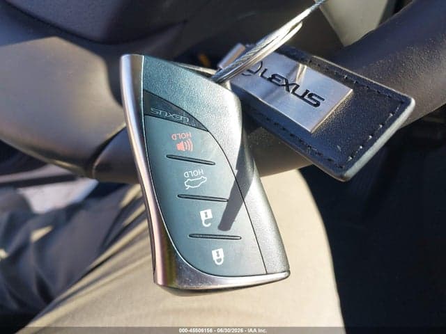 2024 LEXUS ES 350 11