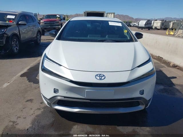2026 TOYOTA PRIUS PLUG-IN HYBRID SE 6