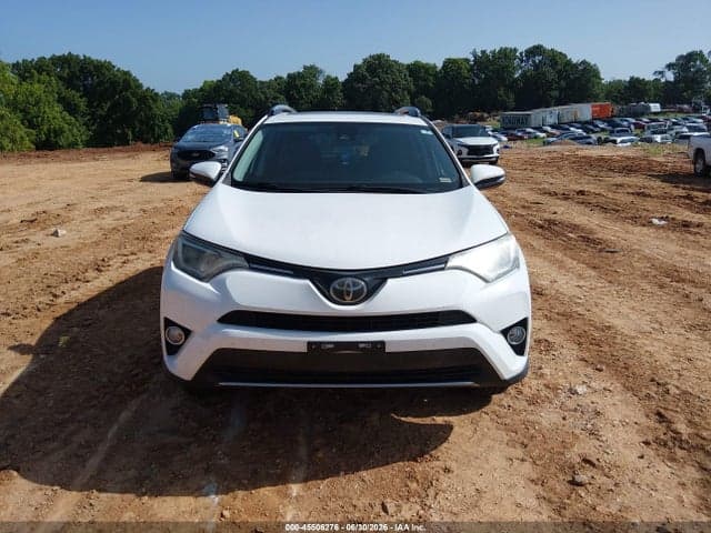 2018 TOYOTA RAV4 XLE 12
