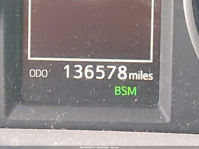 2018 TOYOTA RAV4 XLE 15
