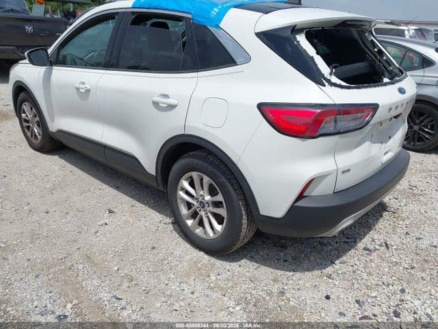 2020 FORD ESCAPE SE 3