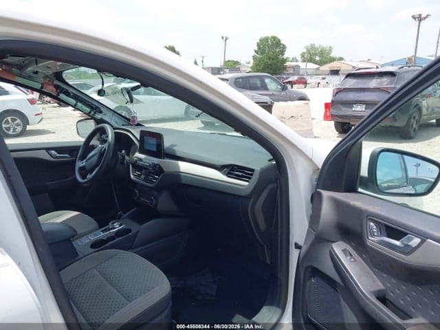 2020 FORD ESCAPE SE 5