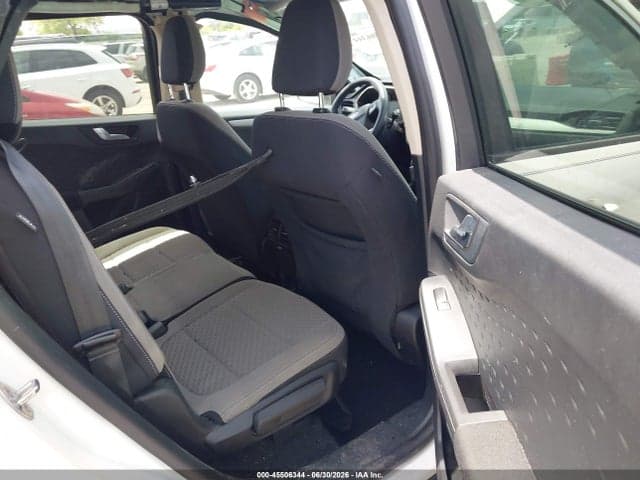 2020 FORD ESCAPE SE 8