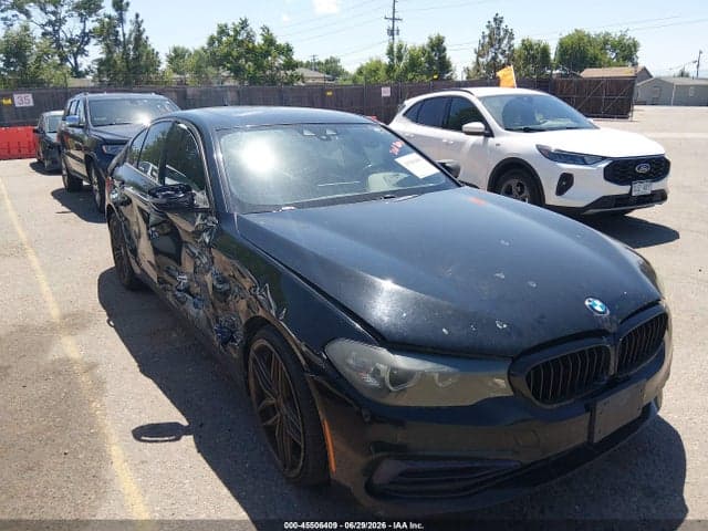 2019 BMW 530I 13
