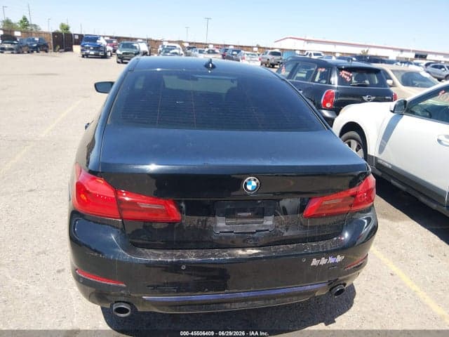 2019 BMW 530I 16