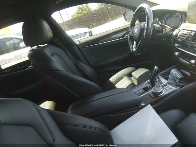 2019 BMW 530I 5