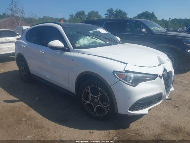 2022 ALFA ROMEO STELVIO TI AWD