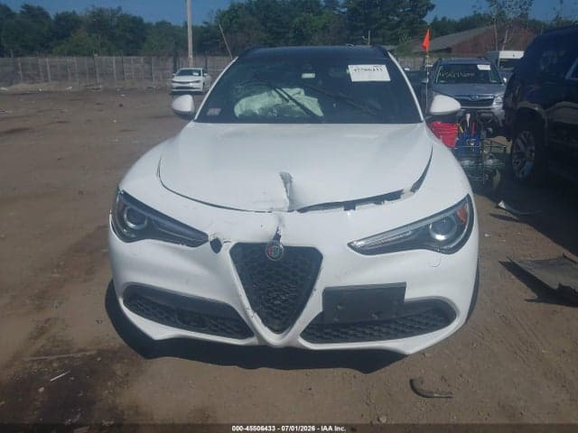 2022 ALFA ROMEO STELVIO TI AWD 12