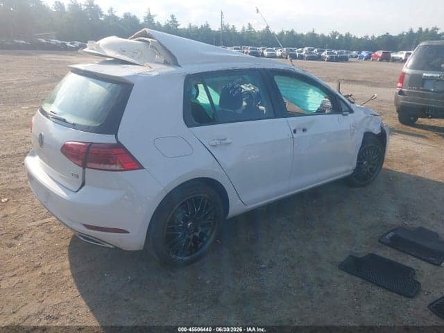 2018 VOLKSWAGEN GOLF TSI S/TSI SE 4