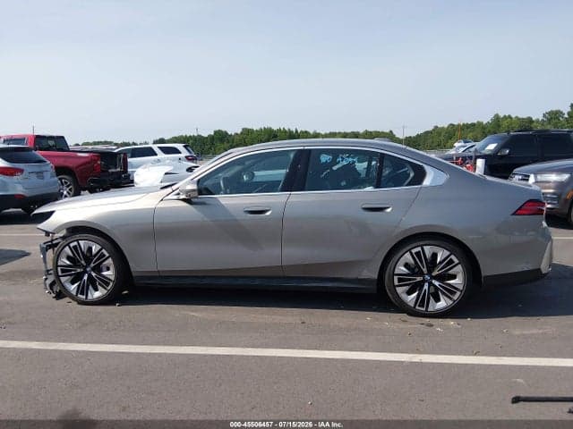 2024 BMW 530I 15