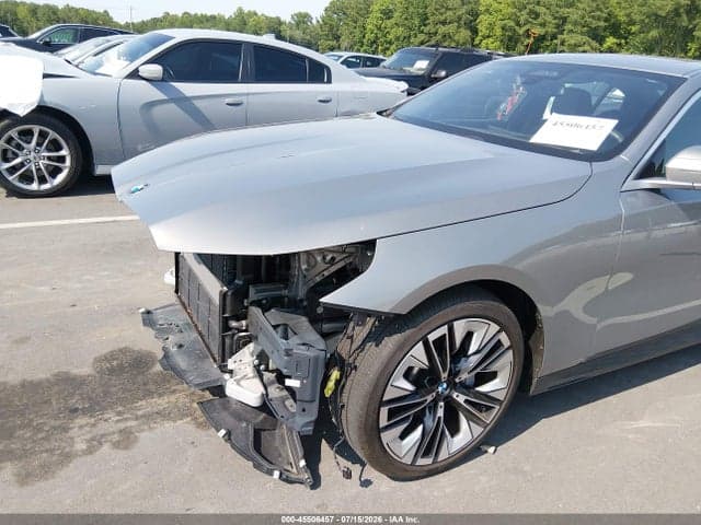 2024 BMW 530I 19