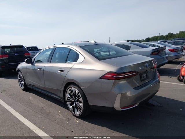 2024 BMW 530I 3