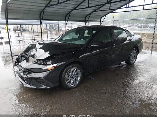 2024 HYUNDAI ELANTRA SEL 2