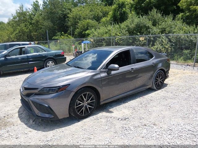 2021 TOYOTA CAMRY SE 2