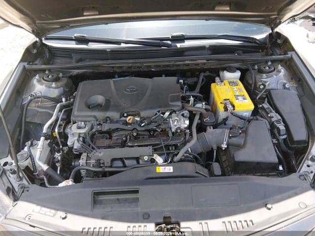 2021 TOYOTA CAMRY SE 10