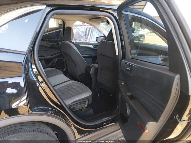 2022 FORD ESCAPE SE 8