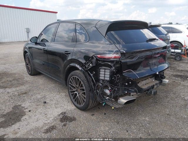 2020 PORSCHE CAYENNE 3