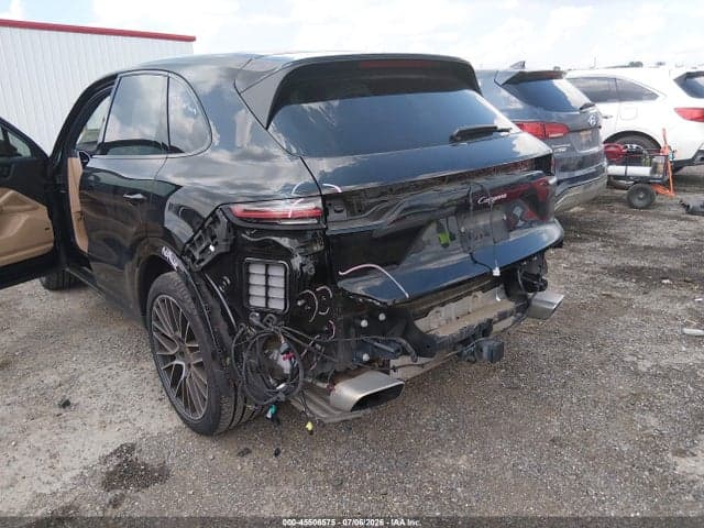 2020 PORSCHE CAYENNE 6