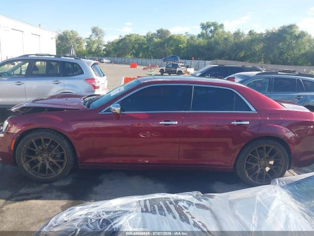 2020 CHRYSLER 300 LIMITED 14