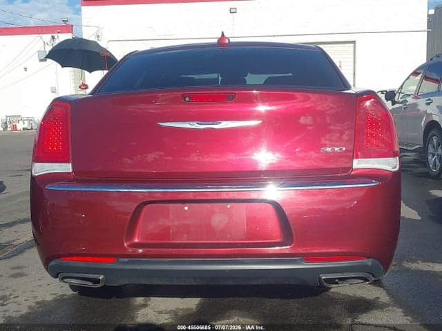 2020 CHRYSLER 300 LIMITED 16