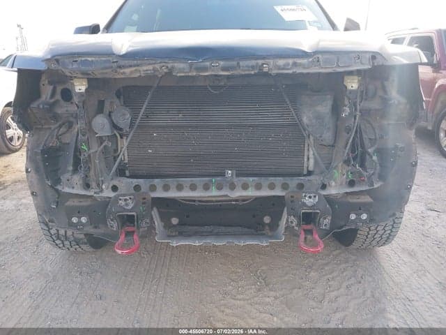 2021 GMC YUKON 4WD AT4 6