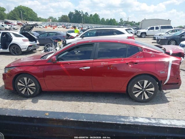 2022 NISSAN ALTIMA SV FWD 15