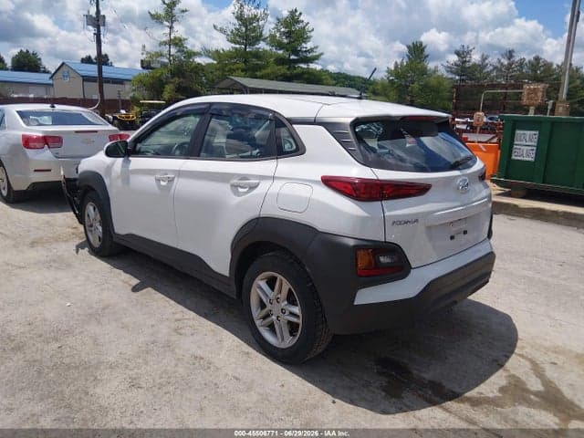 2021 HYUNDAI KONA SE 3