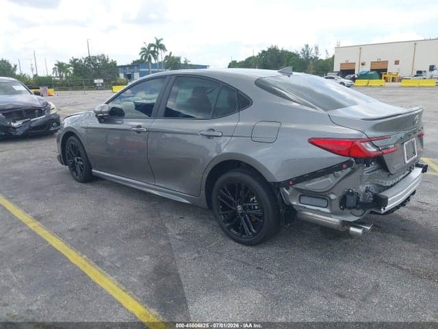 2026 TOYOTA CAMRY SE 3