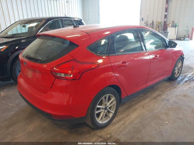 2017 FORD FOCUS SE 4