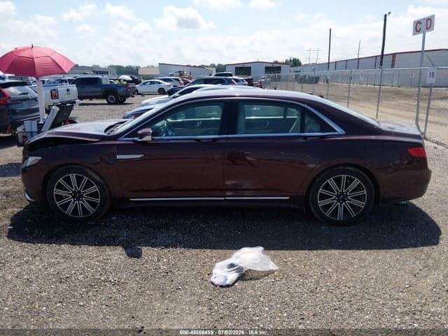 2017 LINCOLN CONTINENTAL RESERVE 14