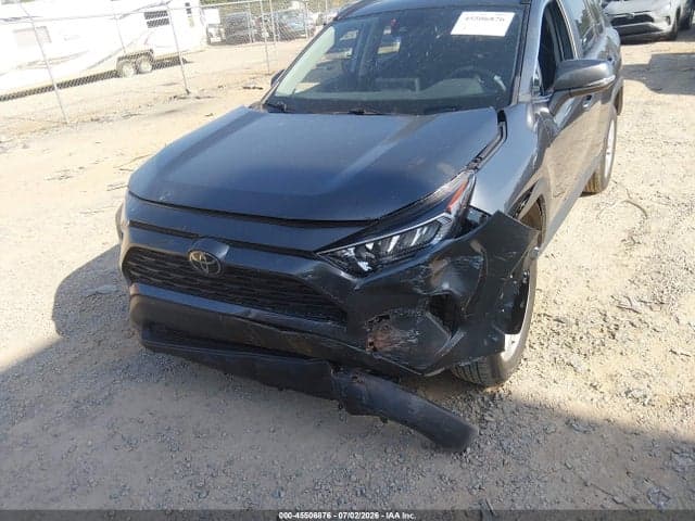 2019 TOYOTA RAV4 XLE 6