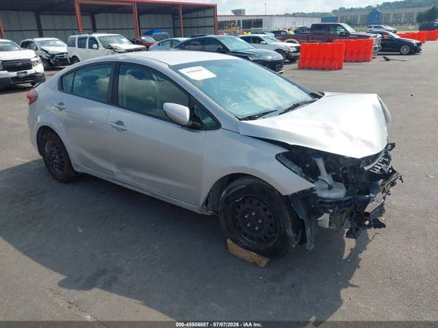 2017 KIA FORTE LX 1