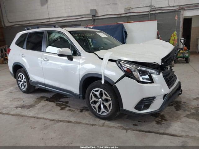2022 SUBARU FORESTER PREMIUM 1