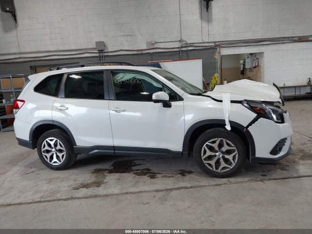 2022 SUBARU FORESTER PREMIUM 13