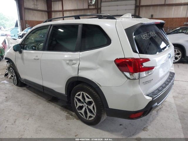 2022 SUBARU FORESTER PREMIUM 3