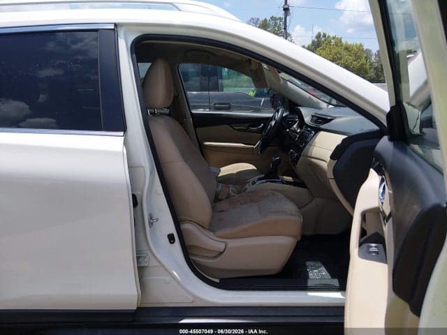 2020 NISSAN ROGUE SV FWD 5
