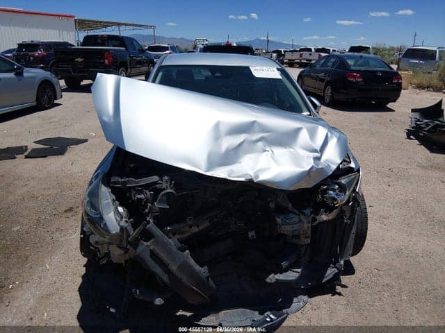 2018 MAZDA MAZDA3 TOURING 12