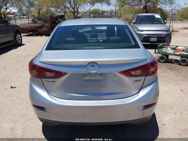 2018 MAZDA MAZDA3 TOURING 16