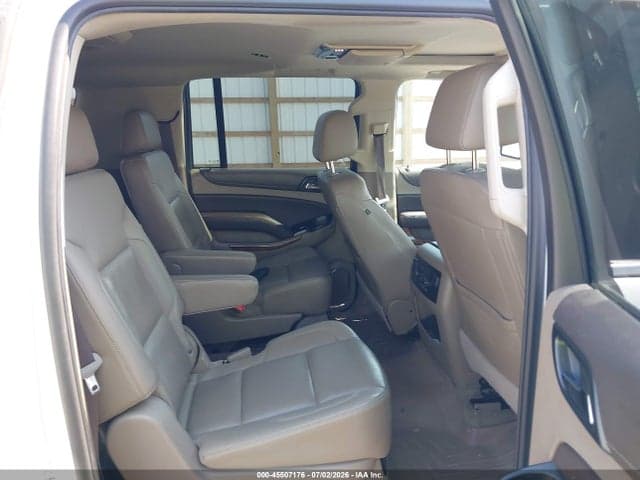 2017 CHEVROLET SUBURBAN PREMIER 8