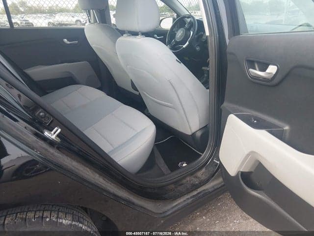 2022 KIA RIO S 8