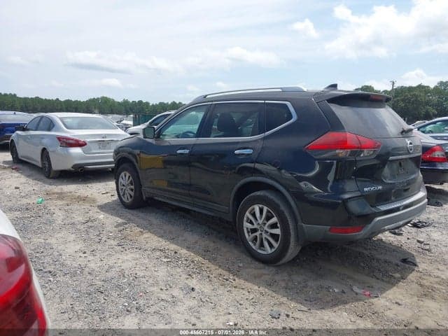 2017 NISSAN ROGUE SV 3