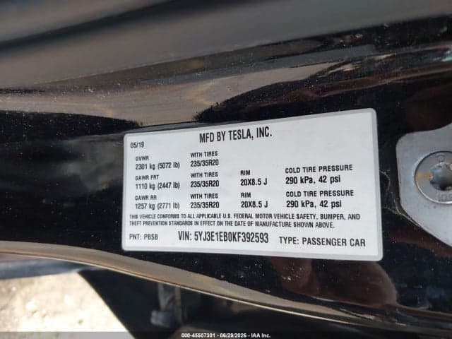 2019 TESLA MODEL 3 LONG RANGE/PERFORMANCE 9