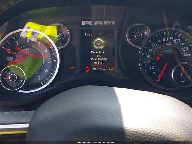 2020 RAM 1500 BIG HORN 4X4 5'7 BOX 7