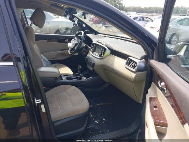 2017 KIA SORENTO 2.4L LX 5