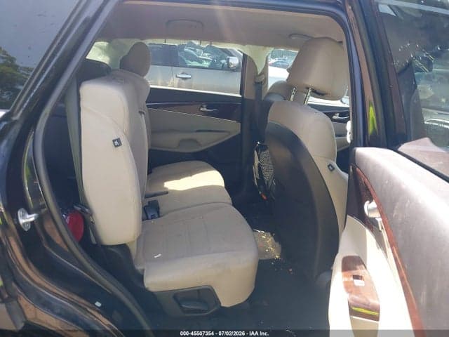 2017 KIA SORENTO 2.4L LX 8