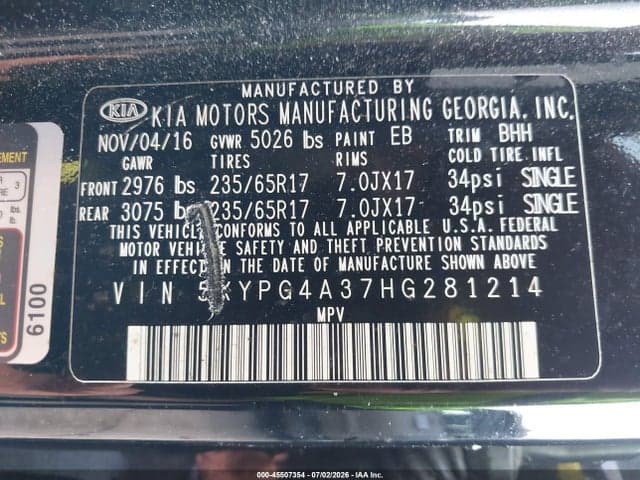 2017 KIA SORENTO 2.4L LX 9