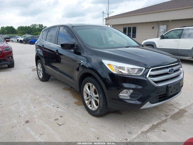 2017 FORD ESCAPE SE - 1