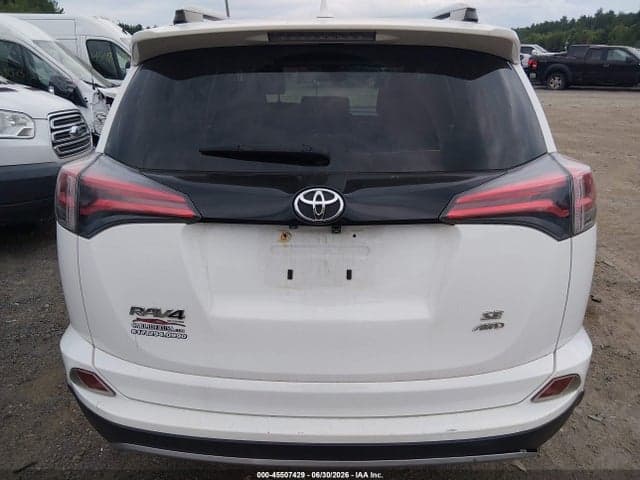 2017 TOYOTA RAV4 SE 17